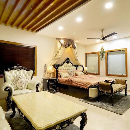 Royal Inn Hotel Ambaji Extérieur photo
