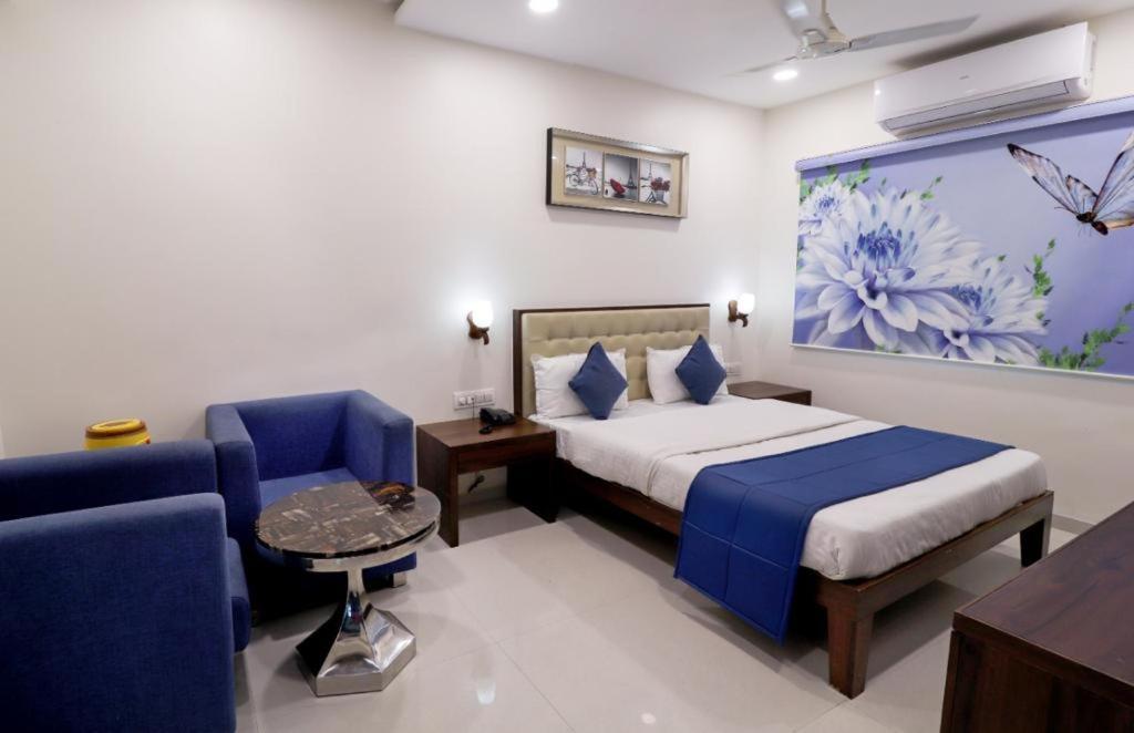 Royal Inn Hotel Ambaji Extérieur photo