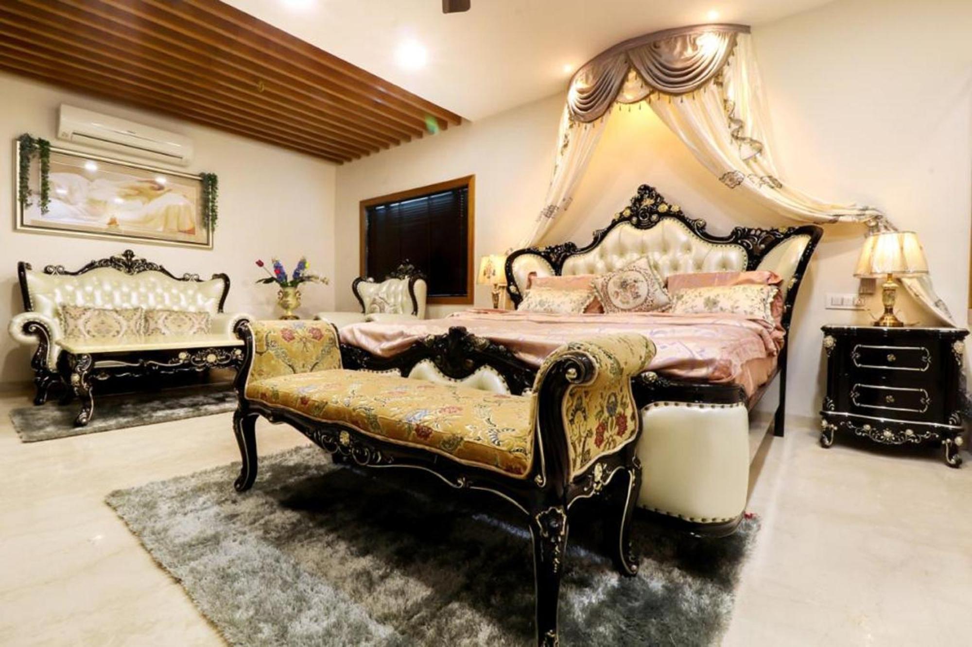 Royal Inn Hotel Ambaji Extérieur photo