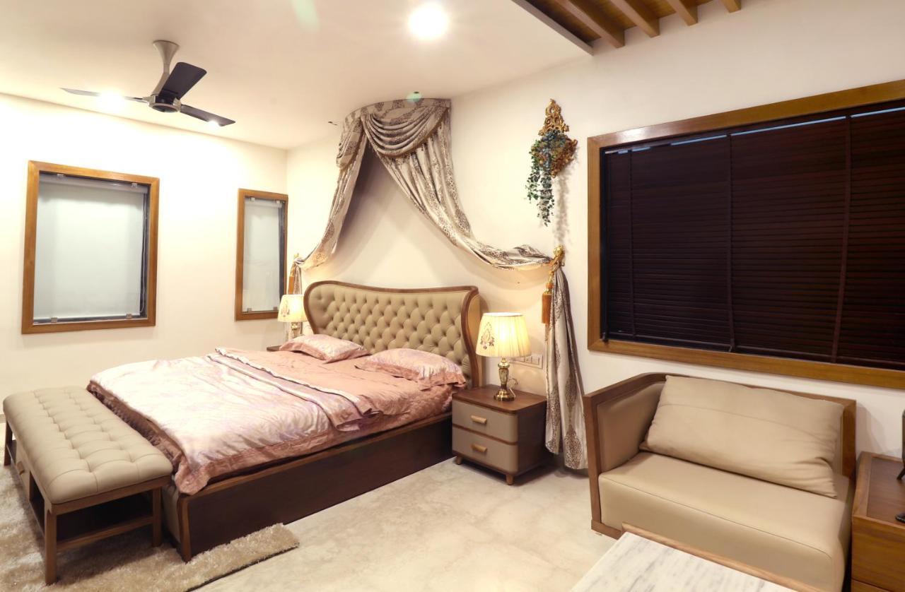 Royal Inn Hotel Ambaji Extérieur photo