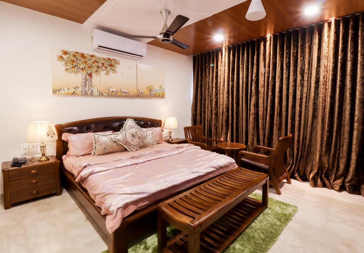 Royal Inn Hotel Ambaji Extérieur photo